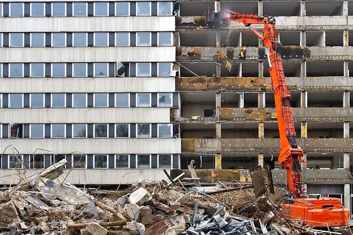 Construction non conforme : la démolition est-elle forcément obligatoire ?